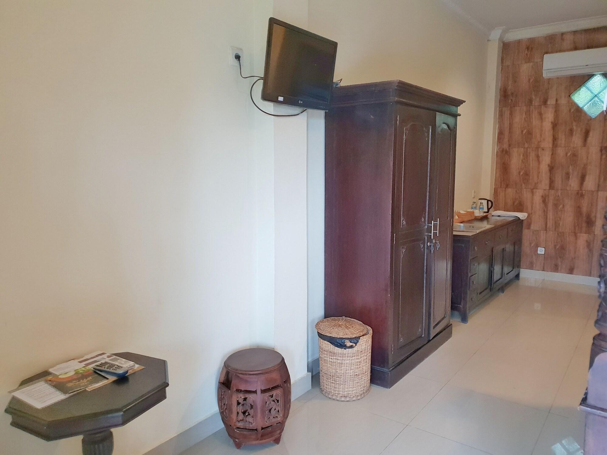 Liyer House Hotel Lodtunduh Kültér fotó